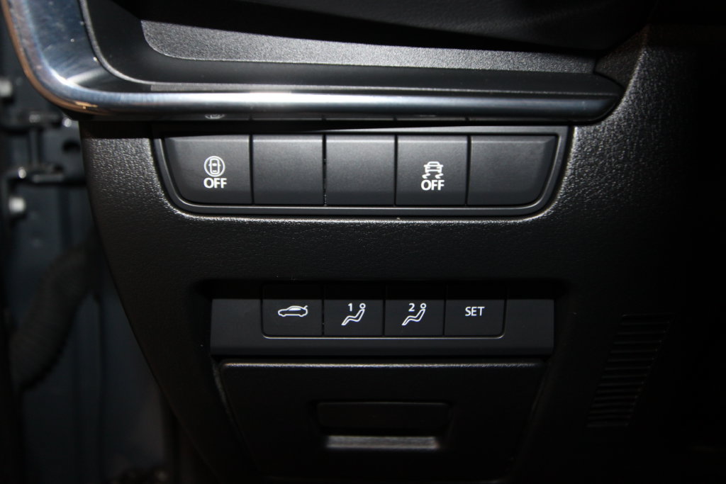 Used 2023 MAZDA MAZDA3 s AWD/4WD image 10