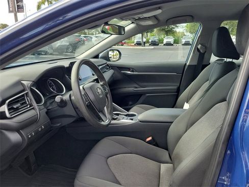 Used 2023 Toyota Camry LE image 18