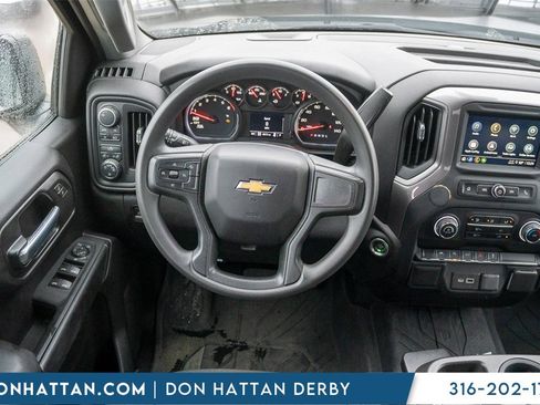Used 2022 Chevrolet Silverado 1500 Custom image 5