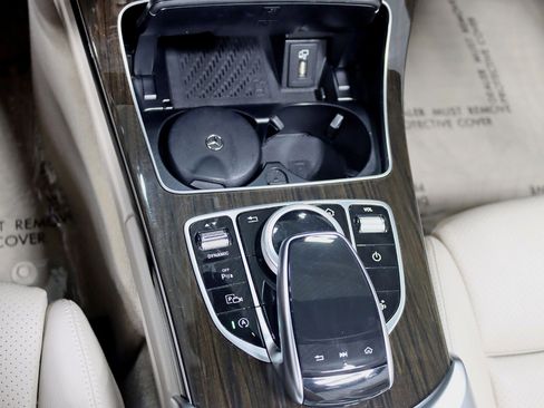 Used 2019 Mercedes-Benz C 300 4MATIC Cabriolet w/ Multimedia Package image 29