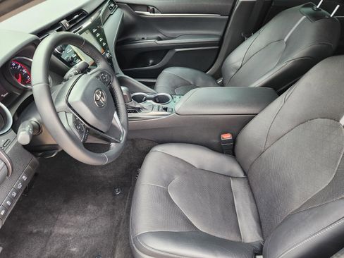 Used 2020 Toyota Camry XSE w/ Driver Assist Package FWD image 5
