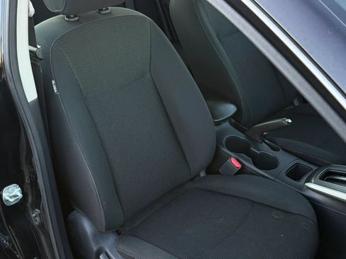 Used 2019 Nissan Sentra S FWD image 16