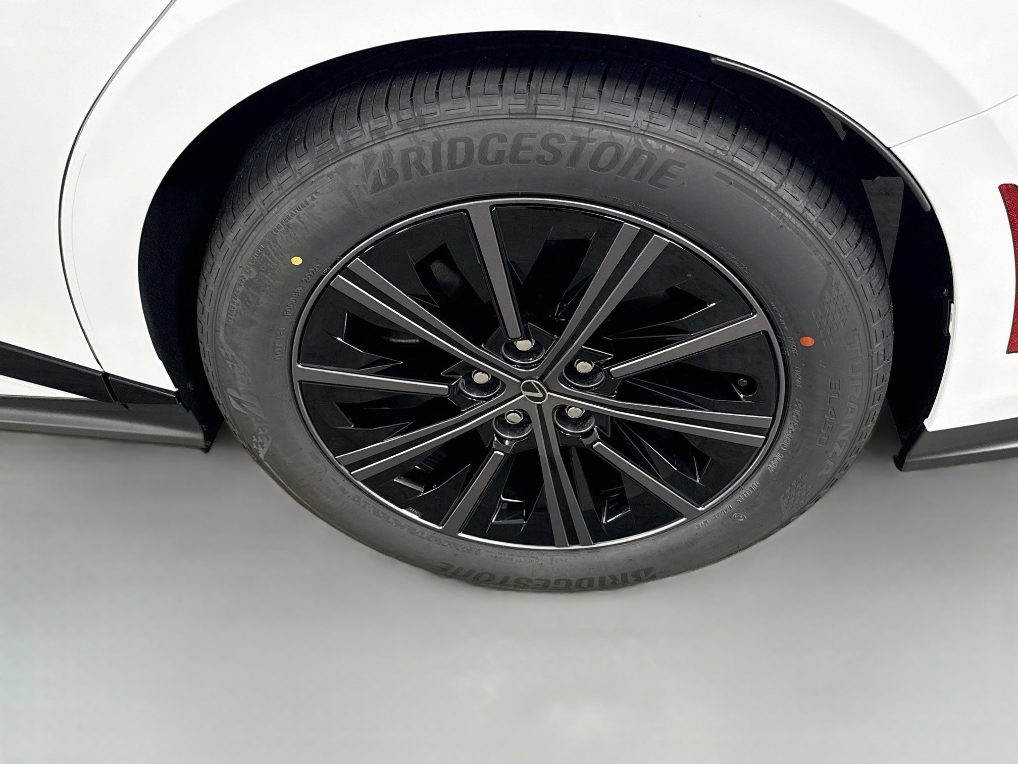 New 2026 Lexus ES 350h w/ Convenience Package FWD image 29