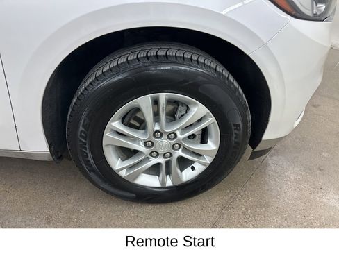 Used 2021 Buick Enclave Essence w/ Sound and Sites Package image 15