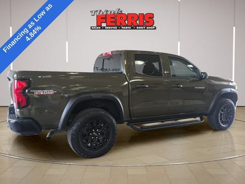 Used 2025 Chevrolet Colorado Trail Boss AWD/4WD image 5