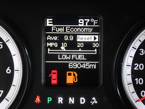 Used 2020 RAM 1500 Classic SLT w/ Trailer Tow Group image 14