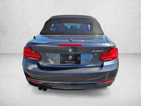 Used 2020 BMW 230i Convertible w/ Premium Package image 7