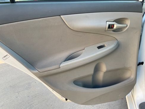Used 2009 Toyota Corolla LE FWD image 15