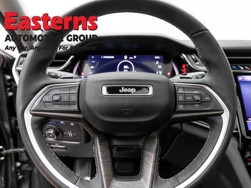 Used 2023 Jeep Grand Cherokee 4WD 4xe image 10