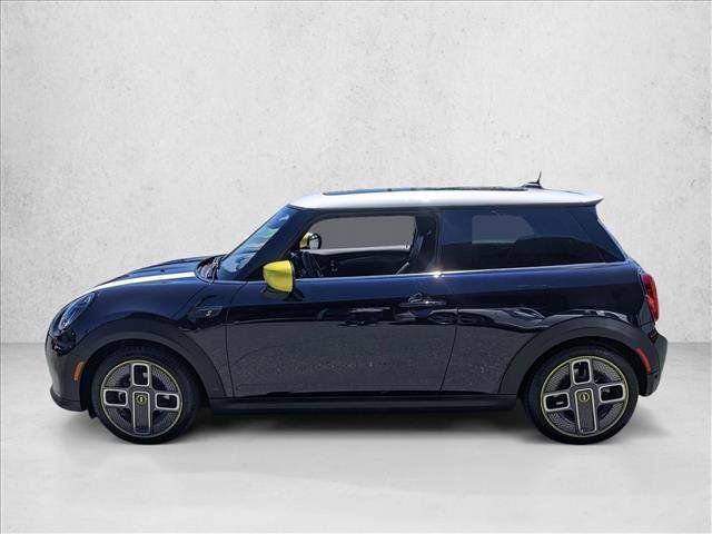 Used 2023 MINI Cooper SE FWD image 9