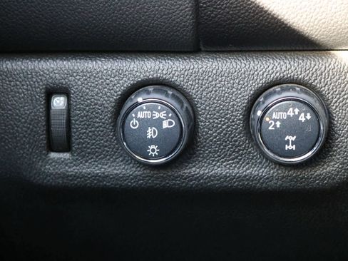 Used 2019 Chevrolet Colorado LT w/ LT Convenience Package image 20