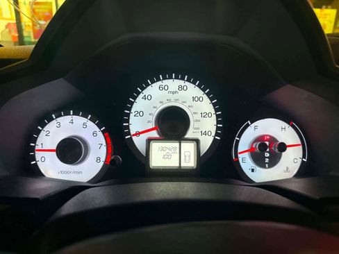 Used 2011 Honda Pilot LX image 6