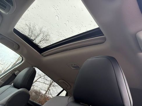 Used 2025 Subaru Outback Onyx Edition w/ Popular Package #2 image 39