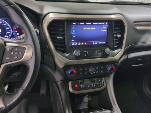 Used 2022 GMC Acadia Denali w/ Denali Ultimate Package image 28