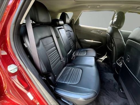 Certified 2025 Kia Sportage SX AWD/4WD image 25