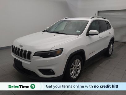 Used 2019 Jeep Cherokee Latitude w/ Popular Appearance Group