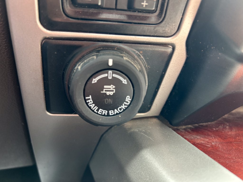 Used 2022 Ford F350 King Ranch w/ King Ranch Ultimate Package AWD/4WD image 30