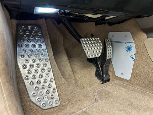 Certified 2024 Ferrari Purosangue image 15