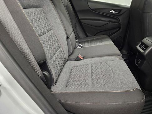 Used 2022 Chevrolet Equinox LT image 26
