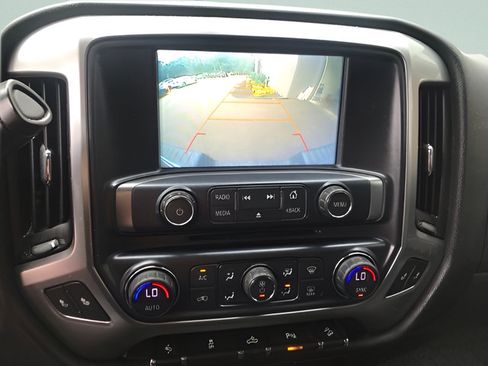 Used 2017 Chevrolet Silverado 1500 LT w/ All Star Edition AWD/4WD image 18