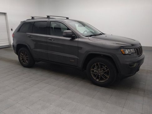 Used 2016 Jeep Grand Cherokee Laredo 75th Anniversary RWD image 11