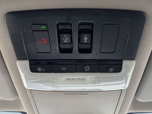 New 2026 Nissan Rogue SV AWD/4WD image 33