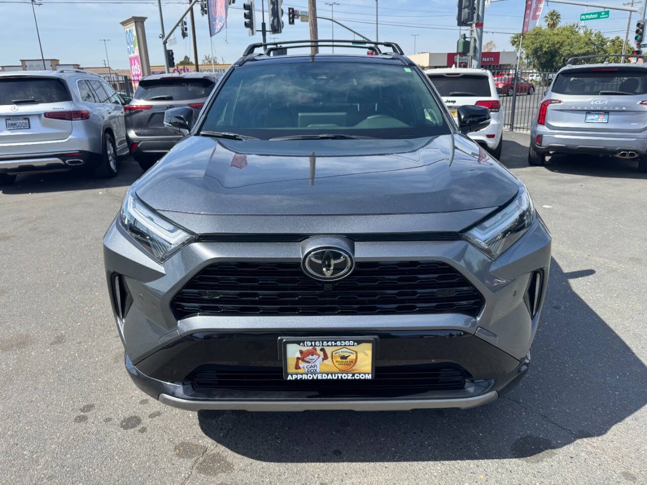 Used 2025 Toyota RAV4 XSE w/ Advanced Technology Package AWD/4WD image 3