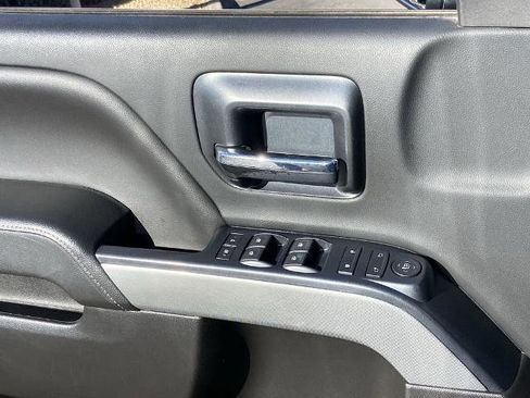 Used 2018 Chevrolet Silverado 2500 LT w/ LT Convenience Package image 18