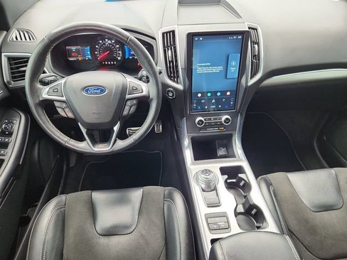 Used 2024 Ford Edge ST w/ Equipment Group 401A AWD/4WD image 10