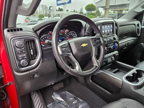 Used 2021 Chevrolet Silverado 2500 LTZ w/ LTZ Convenience Package image 18