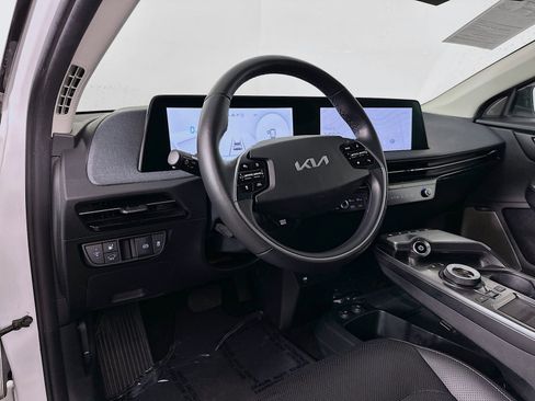 Used 2023 Kia EV6 Wind image 9
