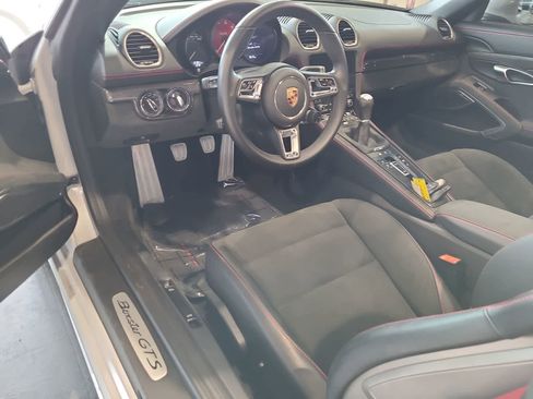 Used 2024 Porsche 718 Boxster GTS image 10