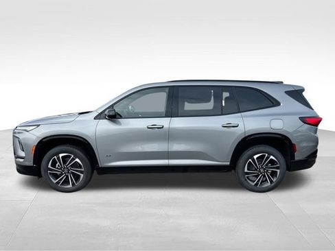 New 2026 Buick Enclave Sport Touring w/ Super Cruise Package FWD image 5