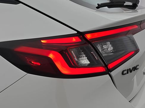 New 2026 Honda Civic Sport image 33