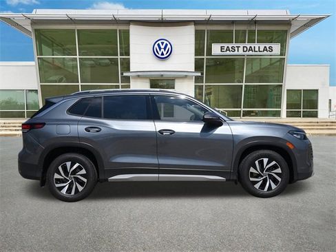 New 2025 Volkswagen Tiguan S image 2