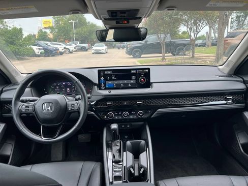 Used 2025 Honda Accord EX-L image 13