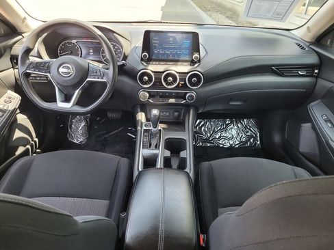 Used 2025 Nissan Sentra SV FWD image 17