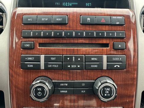 Used 2010 Ford F150 Lariat AWD/4WD image 16