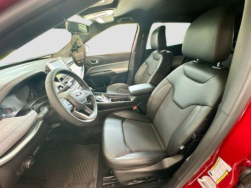 New 2025 Jeep Compass Latitude w/ Convenience Group image 23