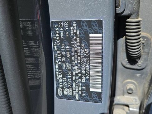Used 2024 Hyundai Elantra SEL FWD image 7