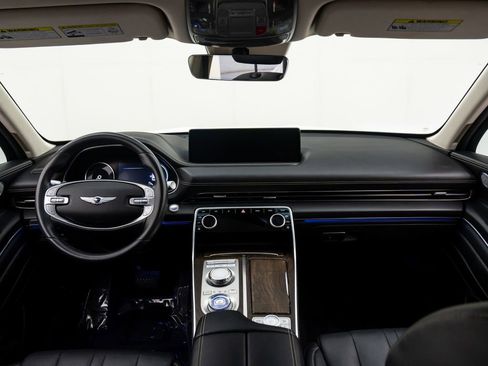 Used 2024 Genesis GV80 2.5T image 9