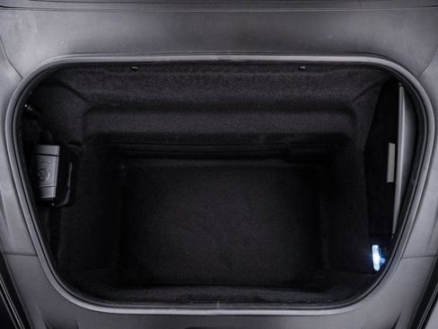 Certified 2025 Porsche 911 Carrera GTS image 34