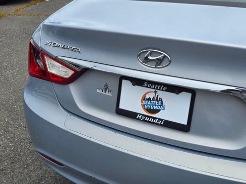 Used 2012 Hyundai Sonata GLS w/ Popular Equipment Pkg FWD image 13