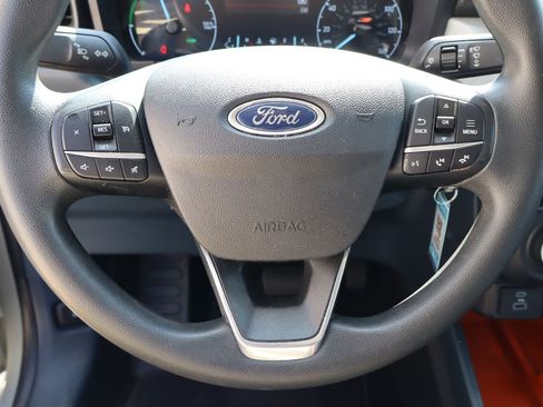 Used 2022 Ford Maverick XLT FWD image 11