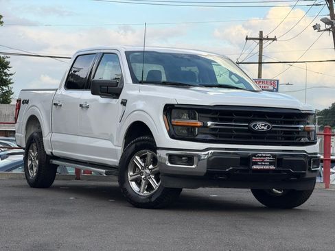Used 2025 Ford F150 XLT w/ Equipment Group 301A Standard AWD/4WD image 3