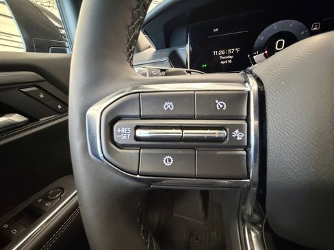 New 2026 GMC Acadia Elevation w/ Elevation Premium Package AWD/4WD image 18