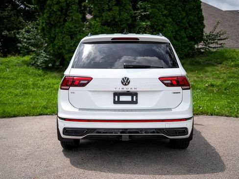 Used 2022 Volkswagen Tiguan SE R-Line AWD/4WD image 6