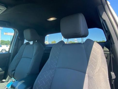 Used 2024 Toyota Tacoma SR image 8