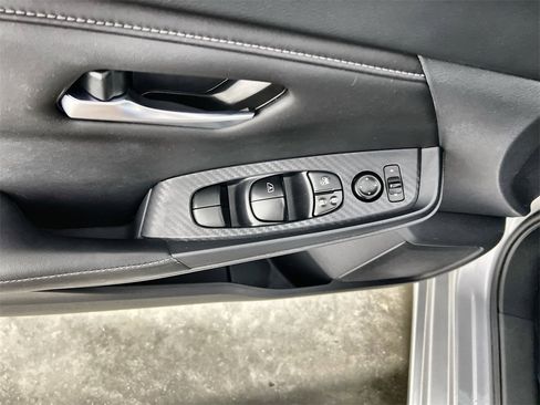 Certified 2023 Nissan Sentra S image 15