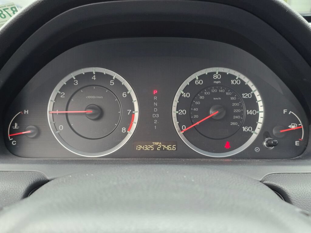 Used 2011 Honda Accord EX-L image 12